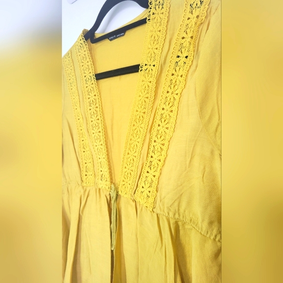 Front Tie Blouse - Picture 2 of 2